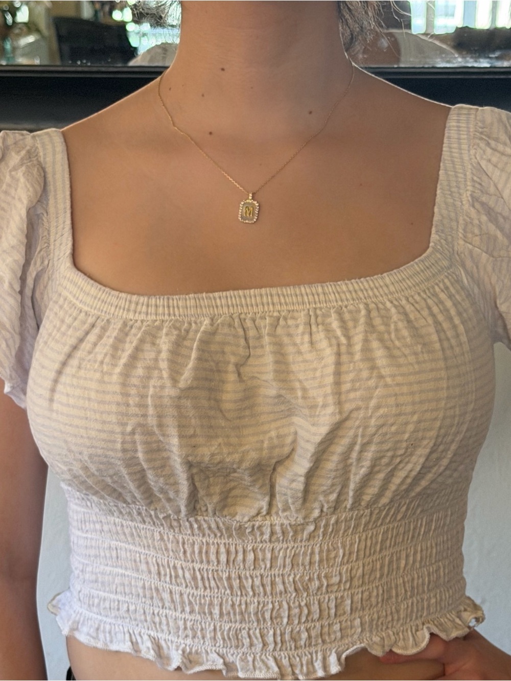 Forever 21 White Smocked Puff Sleeve Crop Top | Size Small